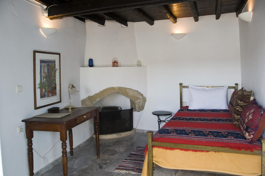 Τhe White Houses Makrýgialos Habitación foto