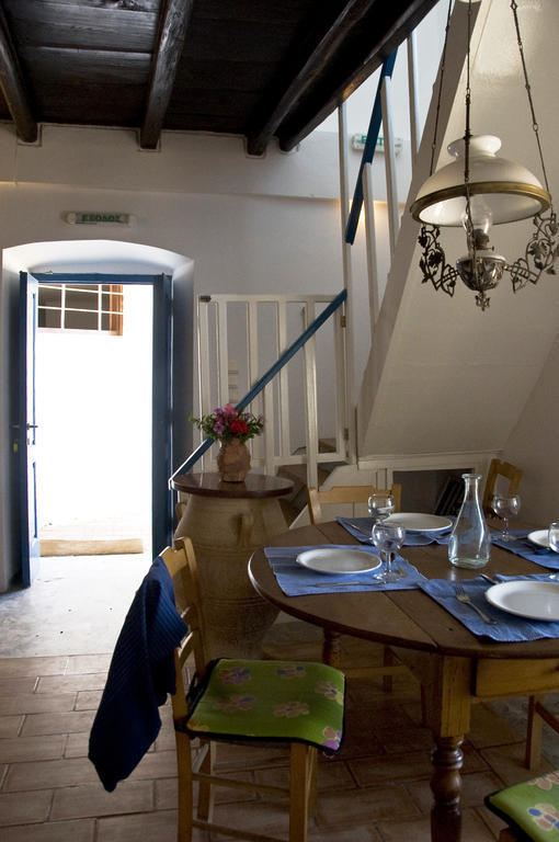 Τhe White Houses Makrýgialos Habitación foto
